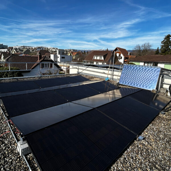 Grimm Solartechnik AG - Photovoltaik Aufdach-Anlage